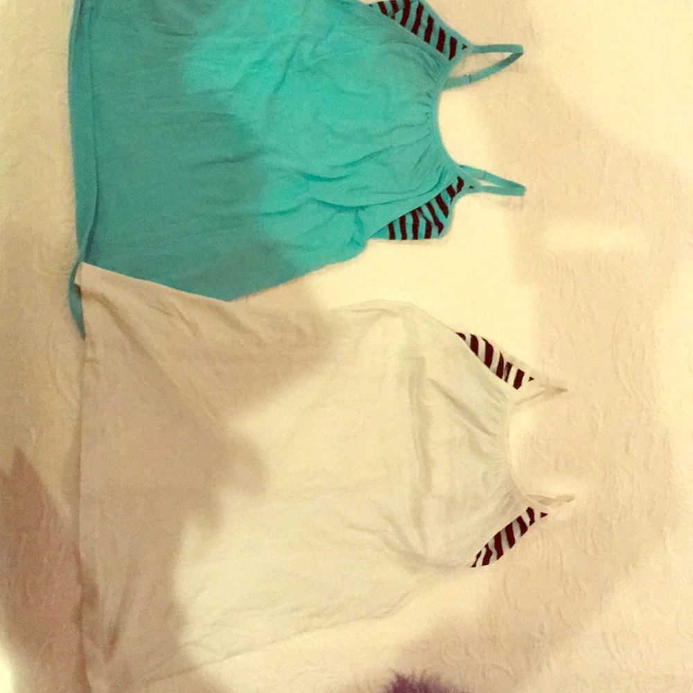 NUX tanks with built in bralette
